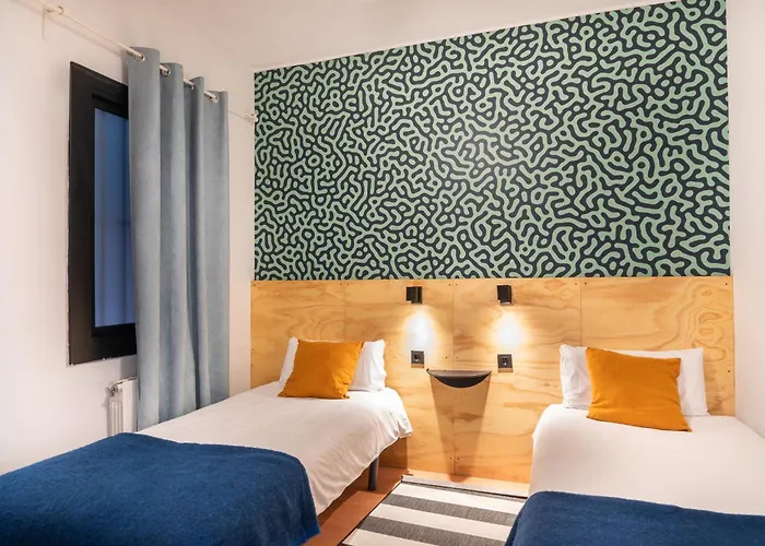 Spacious & Comfortable In Center *