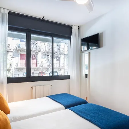 Spacious And Comfortable In The Center Apartment Barcelona