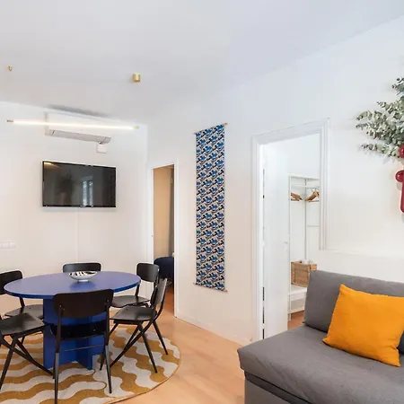 Διαμέρισμα Spacious & Comfortable In Center *